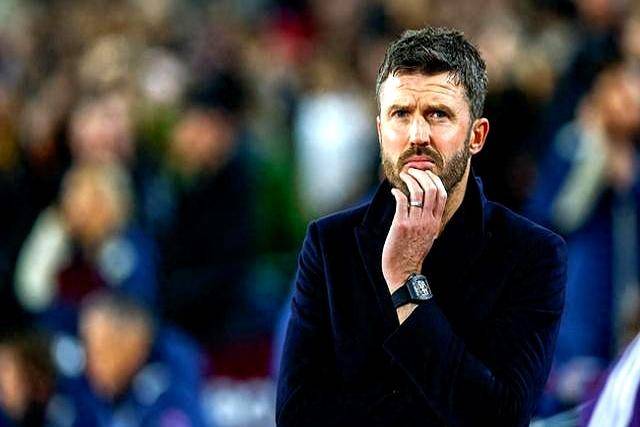 4胜1平难定前途？曼联被劝弃用卡里克，西蒙尼更合适